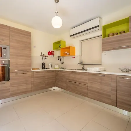 New Walk In By Sf Homes * Sliema