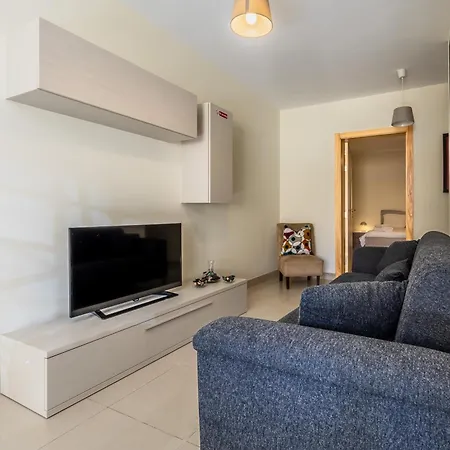 Apartmán New Walk In By Sf Homes